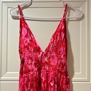 V-Neck Spaghetti Strap Sundress in Pink & Red
